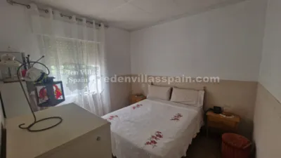 Chalet on Carrer del Calvario photo 15