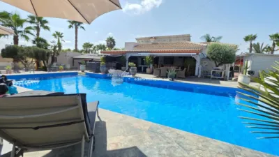 Casa – Catral - Más