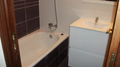 Flat on Calle de Caunedo photo 25