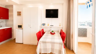 Apartment on Calle Noelia Afonso Cabrera, 6 photo 14