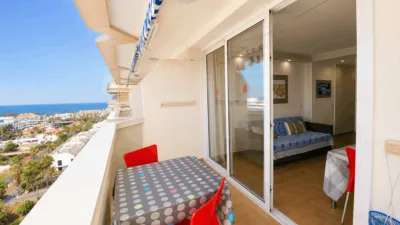 Apartment on Calle Noelia Afonso Cabrera, 6 photo 8