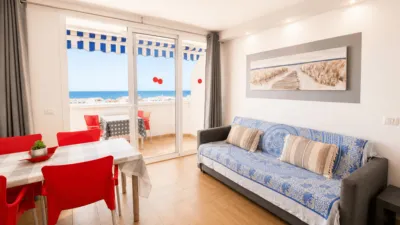 Apartment on Calle Noelia Afonso Cabrera, 6 photo 11