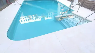 Piso en alquiler en Calle Escritora Angela Lopez de Ayala, Ciudad Jardín-Zoco (Córdoba Capital) de 1.100 €<span>/mes</span>