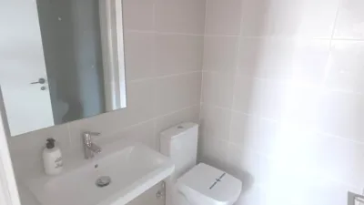 Piso en alquiler en Calle Escritora Angela Lopez de Ayala, Ciudad Jardín-Zoco (Córdoba Capital) de 1.100 €<span>/mes</span>