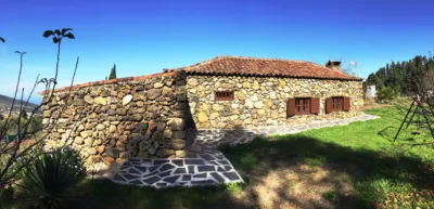 Rustic chalet on Camino del Sobrado photo 5