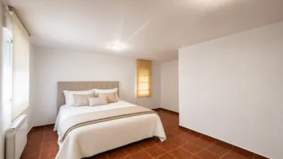 Chalet on Calle de Pontevedra photo 40