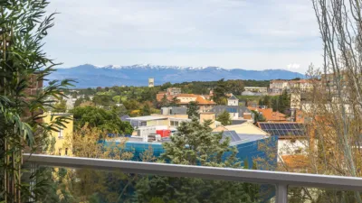 Piso en alquiler en Avenida del Valle - Imagen 10
