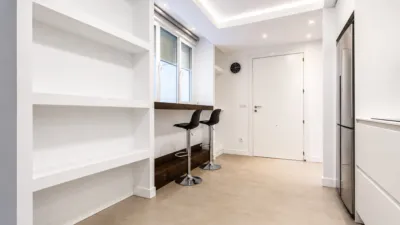 Apartment on Calle de José Ortega y Gasset photo 6