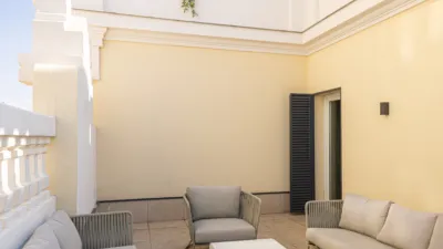 Apartment on Calle de Valverde photo 34