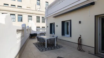 Apartment on Calle de Valverde photo 28