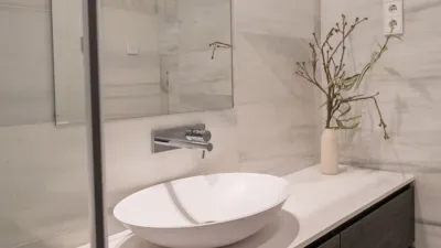 Apartment on Calle de Valverde photo 42