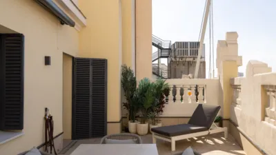 Apartment on Calle de Valverde photo 21