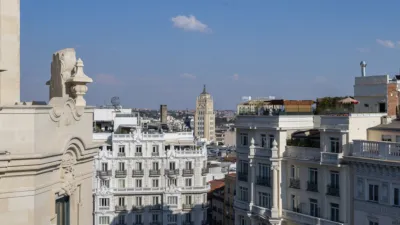 Apartment on Calle de Valverde photo 68