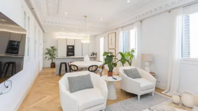 Apartment on Calle de Valverde photo 2