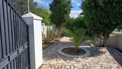 House on Encinas Street photo 2