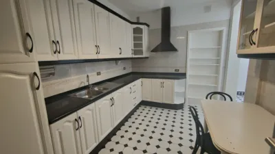 Flat on Calle Coslada photo 4