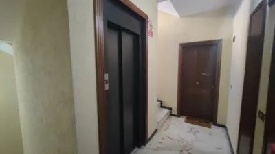Piso en calle Coslada photo 17