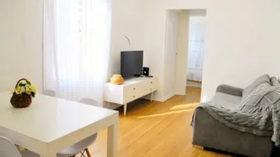 Apartamento en alquiler en Calle de Hernani, cerca de Calle de Bravo Murillo - Imagen 2