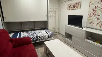 Apartamento en alquiler en Calle de Valencia - Imagen 3