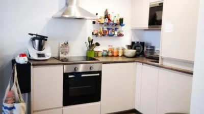 Apartamento en alquiler en Calle de Embajadores, cerca de Calle de Fray Ceferino González - Imagen 2