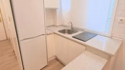 Apartamento en alquiler en Calle del Olivar, cerca de Calle de la Magdalena - Imagen 3