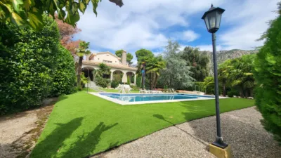 House in Collbató photo 3