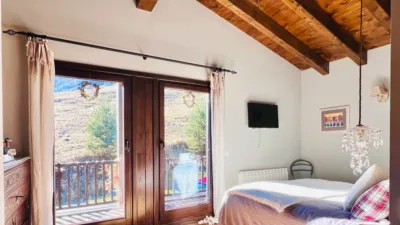 Chalet unifamiliar en venta en La Molina, La Molina (Alp) de 520.000 €