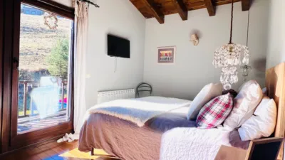 Chalet unifamiliar en venta en La Molina, La Molina (Alp) de 520.000 €