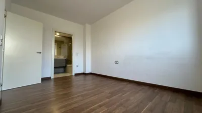 Flat on Carrer de l'Estatut photo 17