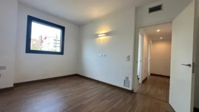 Flat on Carrer de l'Estatut photo 19