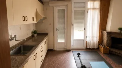 Terraced house on Carrer del Mas Adei photo 4