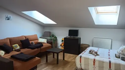 Semi-detached house on Clara Campoamor Street photo 31