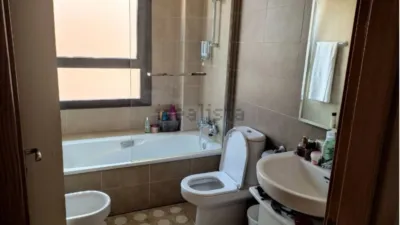 Semi-detached house on Clara Campoamor Street photo 5
