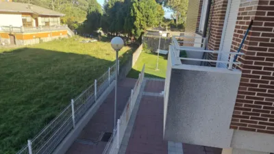 Piso en calle Oriñon photo 4