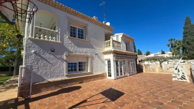 Chalet en venta en Carrer de la Quilla, Cabo Roig-La Zenia-La Regia (Distrito Orihuela Costa. Orihuela) de 1.490.000 €
