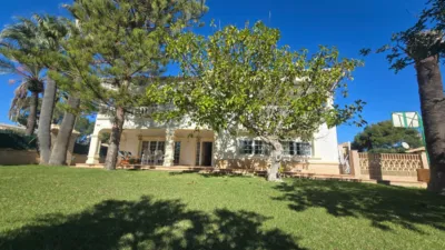 Chalet en venta en Carrer de la Quilla, Cabo Roig-La Zenia-La Regia (Distrito Orihuela Costa. Orihuela) de 1.490.000 €