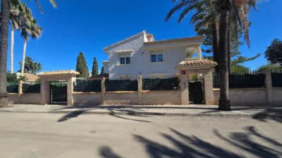 Chalet en venta en Carrer de la Quilla, Cabo Roig-La Zenia-La Regia (Distrito Orihuela Costa. Orihuela) de 1.490.000 €