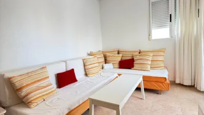 Apartment on Calle de Matilde Peñaranda, 101 photo 2