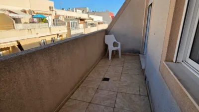 Piso en venta en Rambla Juan Mateo García, 79, cerca de Avenida de Diego Ramírez Pastor, Centro (Torrevieja) de 136.500 €