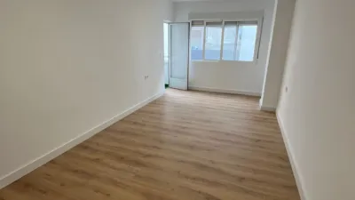 Piso en venta en Calle Maldonado, 50, Centro (Torrevieja) de 130.000 €