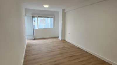 Piso en venta en Calle Maldonado, 50, Centro (Torrevieja) de 130.000 €