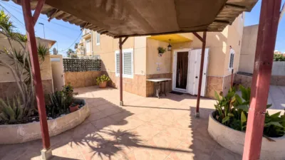 House in Torrevieja - Més