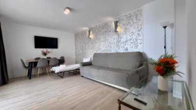 Apartment on Calle del Mercado, 1 photo 35