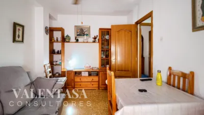 Apartment on Calle de Ángel Villena photo 37