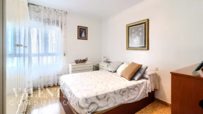 Apartment on Calle de Ángel Villena photo 25