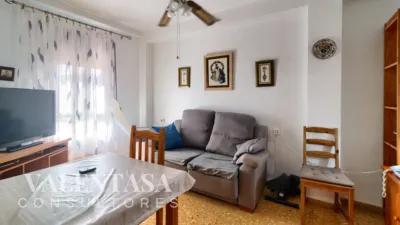 Apartment on Calle de Ángel Villena photo 35