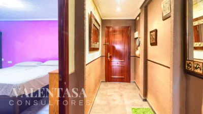 Apartment on Calle del Pastor Aycart photo 9