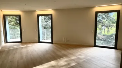 Dúplex en alquiler en Calle Escoles, Santa Coloma (Andorra la Vella) de 2.850 €<span>/mes</span>