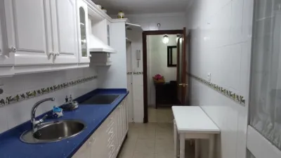 Apartment on Avenida de la Constitución, 1 photo 3
