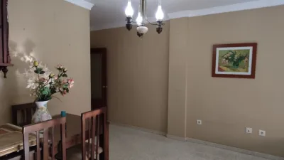 Apartment on Avenida de la Constitución, 1 photo 2